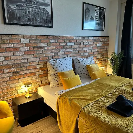 Moderne 5min Vom Wasserschloss - Free Wifi & Netflix Apartment